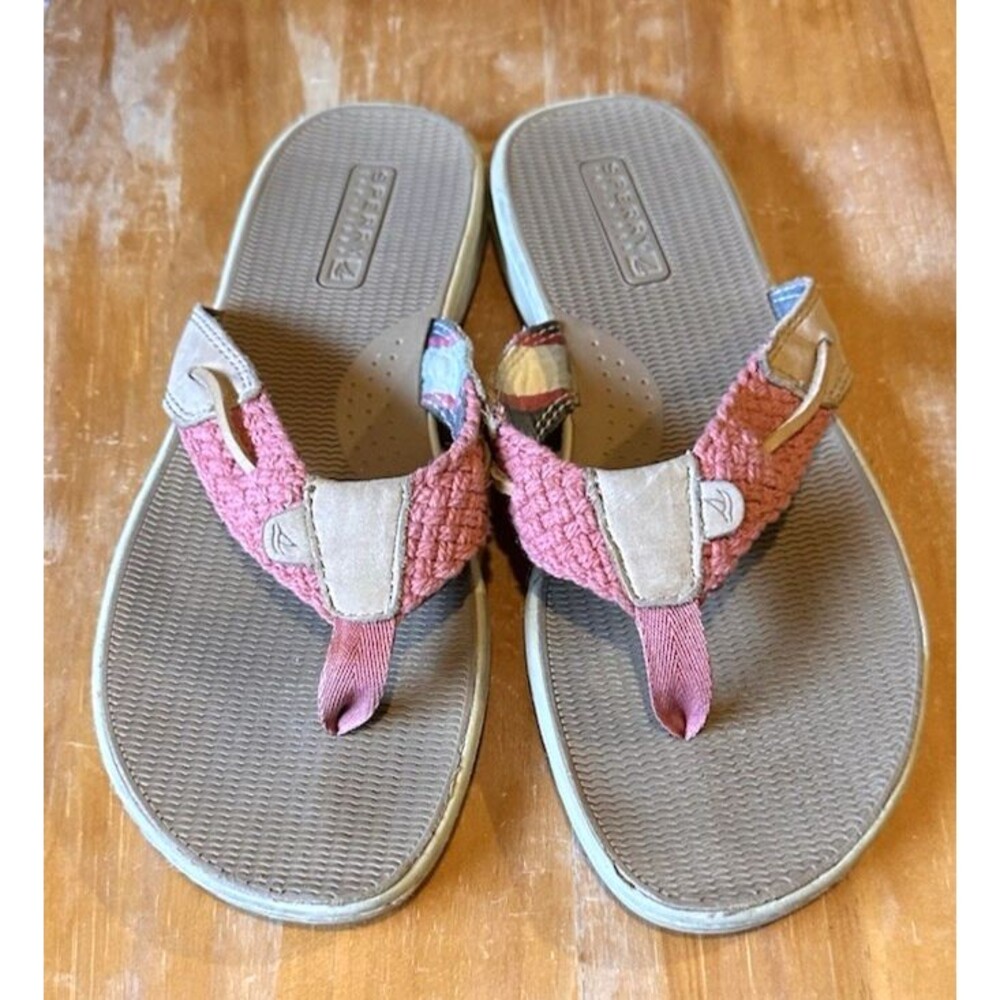 Sperry Topsider Women’s thong sandals Size 10 M Leather fabric upper casual chic